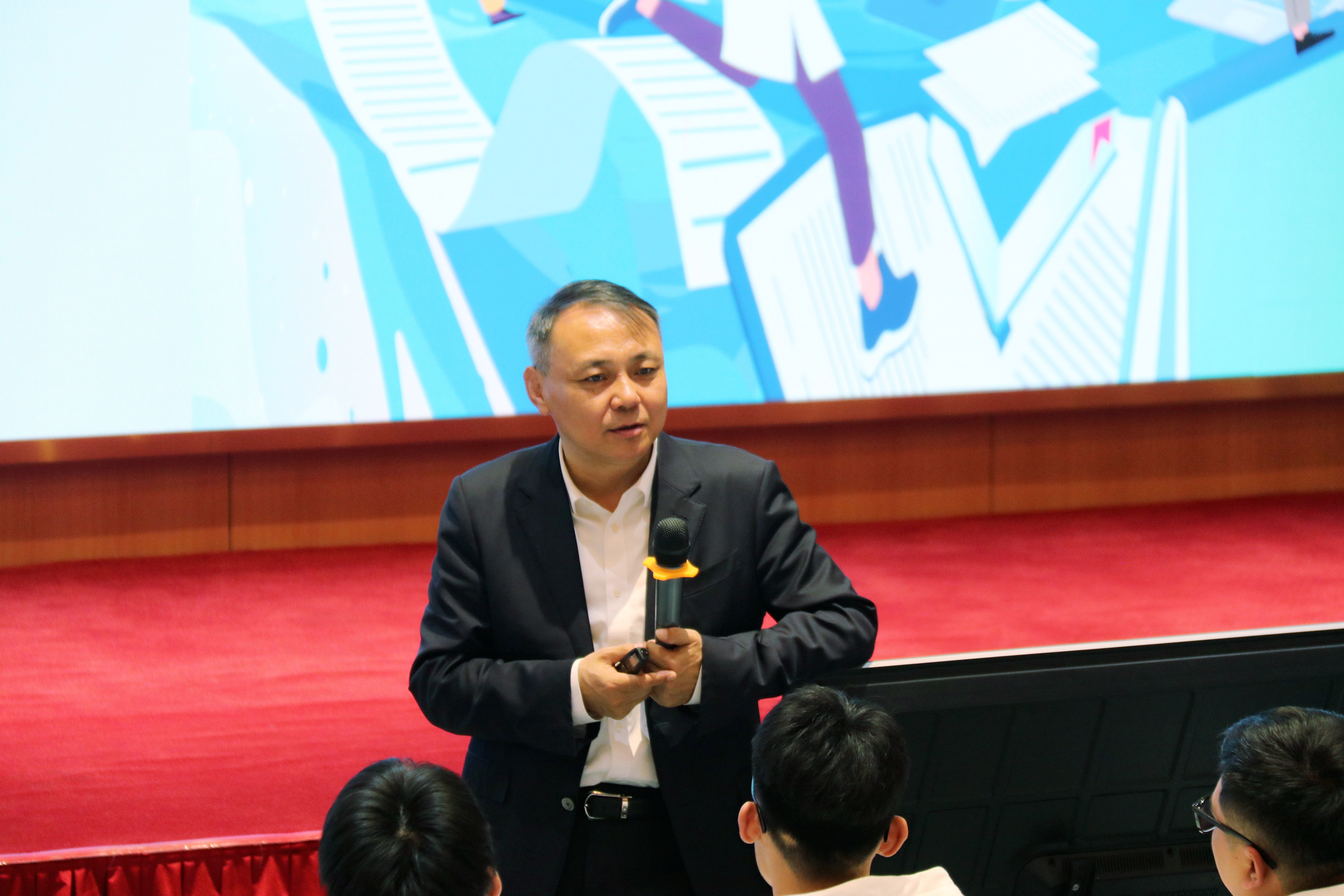 近2_副本1.jpg 近2_副本1.jpg